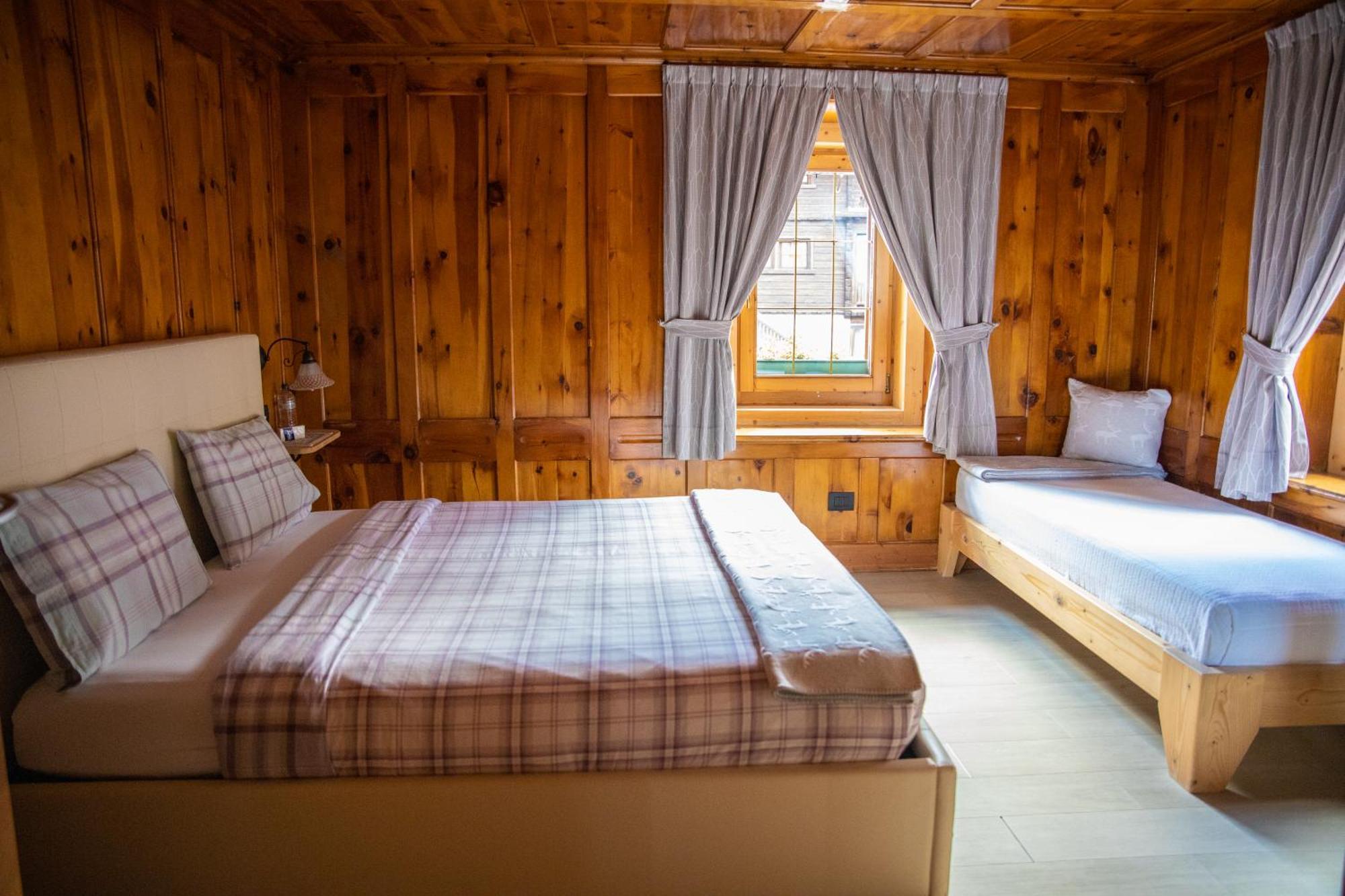 Bait Da Menego Apartment Livigno Exterior photo