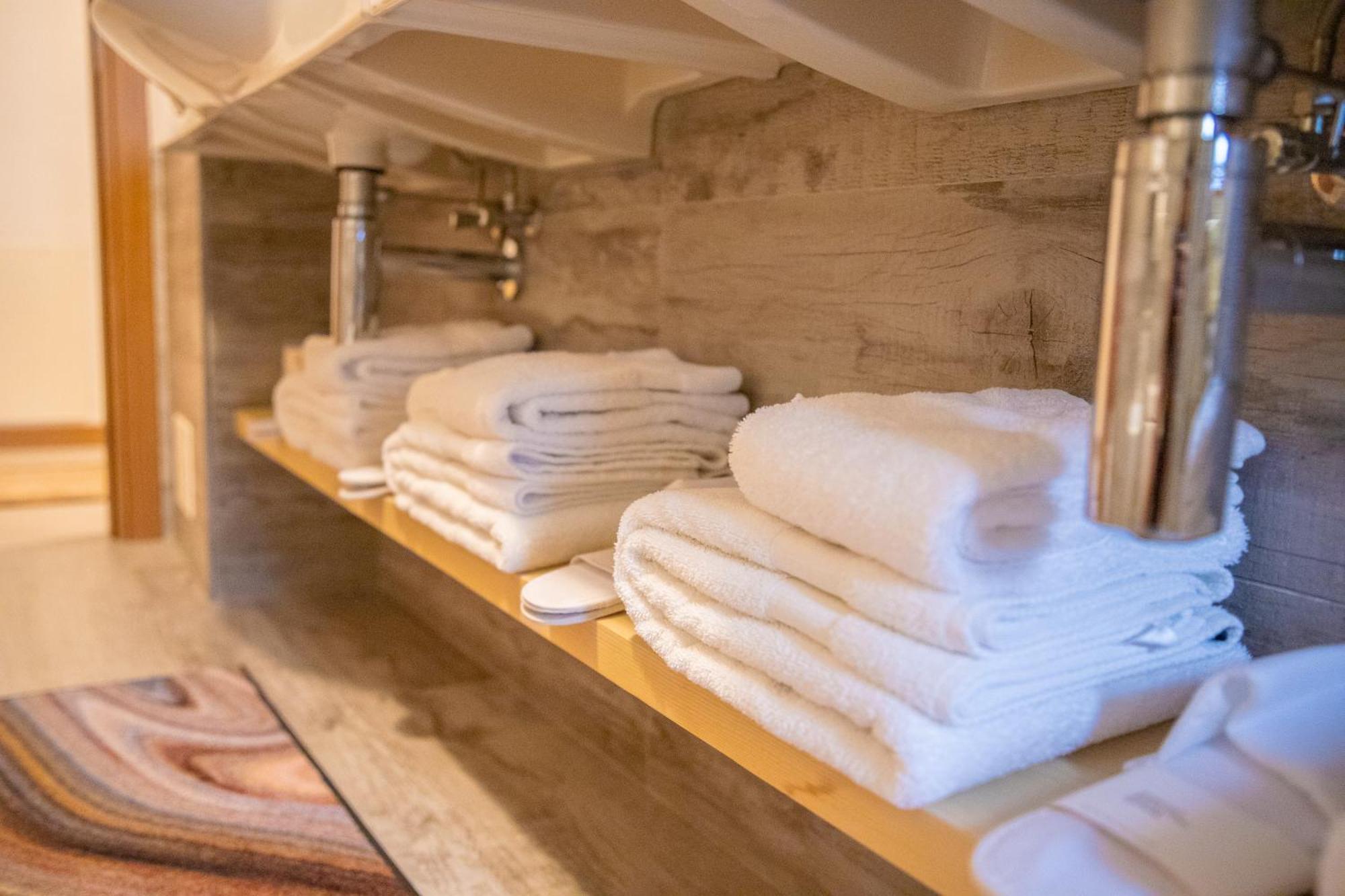Bait Da Menego Apartment Livigno Exterior photo