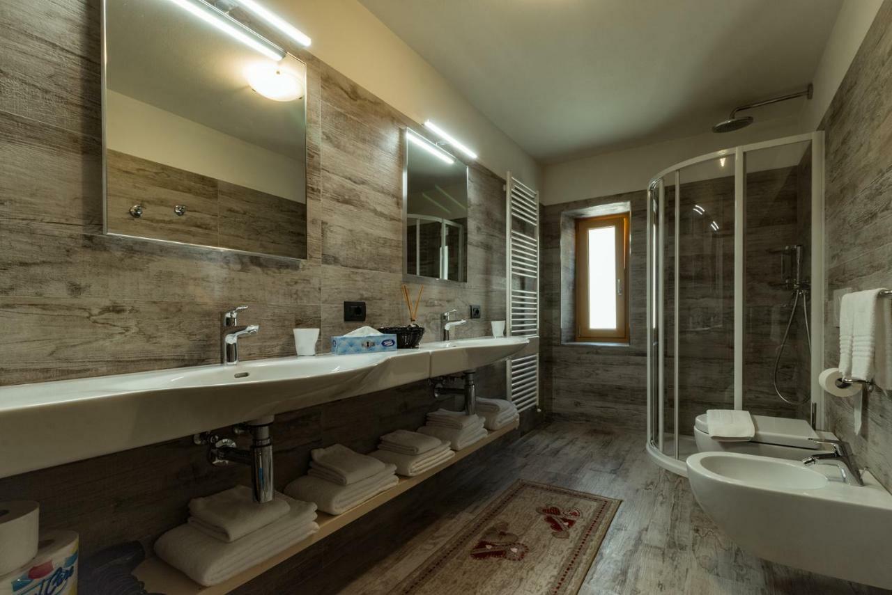Bait Da Menego Apartment Livigno Exterior photo